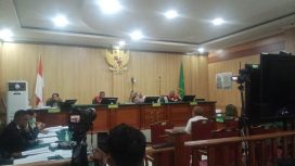 Mantan Kepala Dinas Pendidikan dan Kebudayaan Maluku Utara Imran saat agenda pembacaan tuntutan